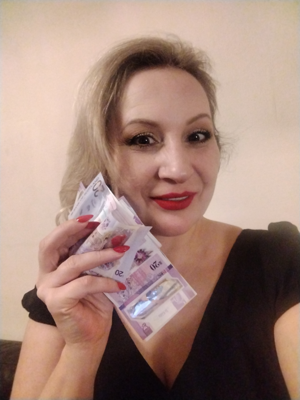 £500 Cash - Low Price Competition