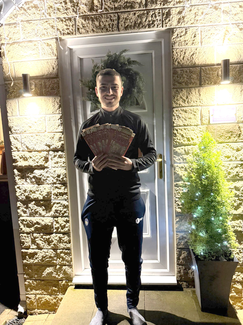 £100 Worth Of Christmas Scratch Cards